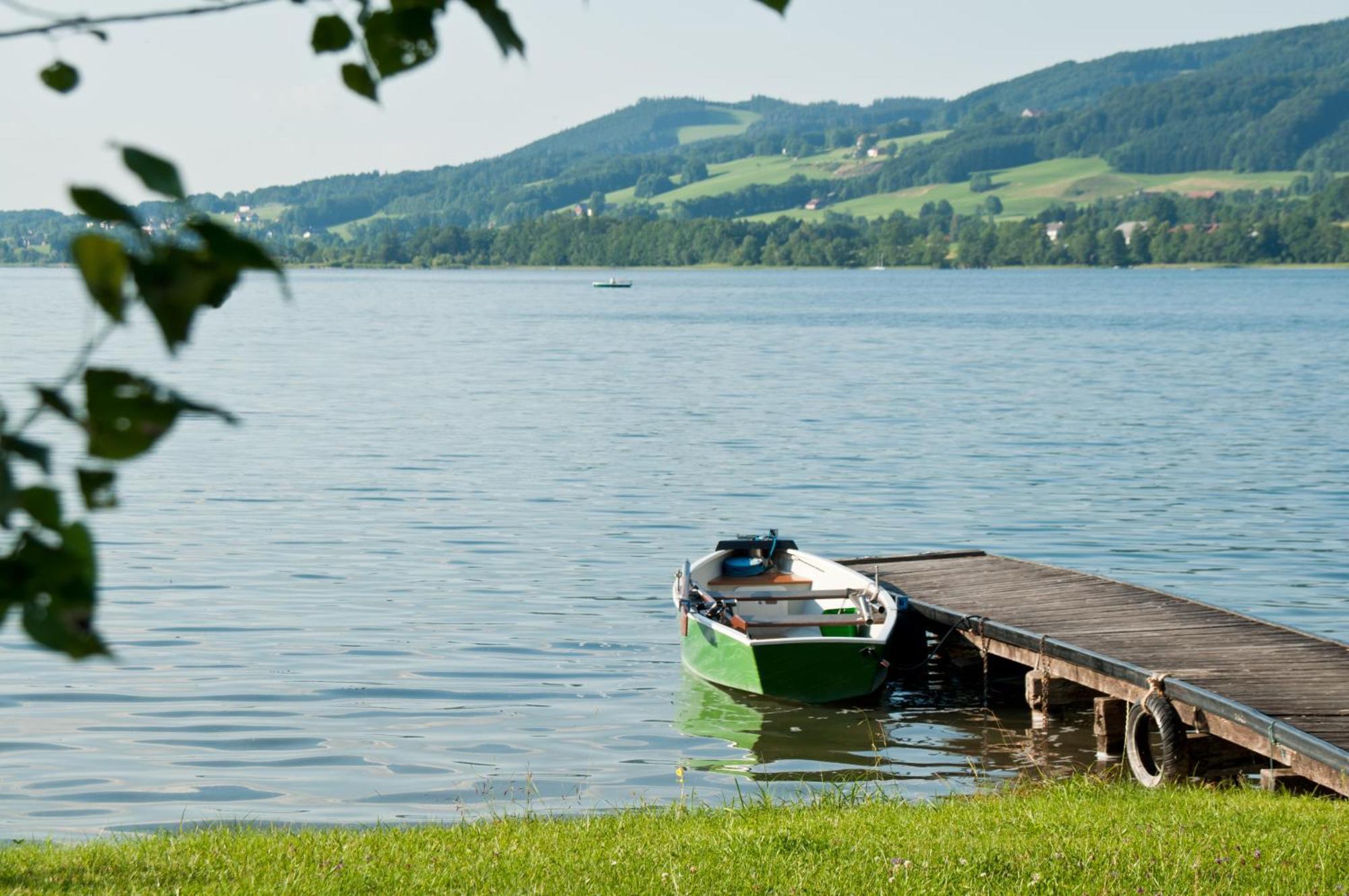 Seehotel Garni Pollmann Zell am Moos Bagian luar foto